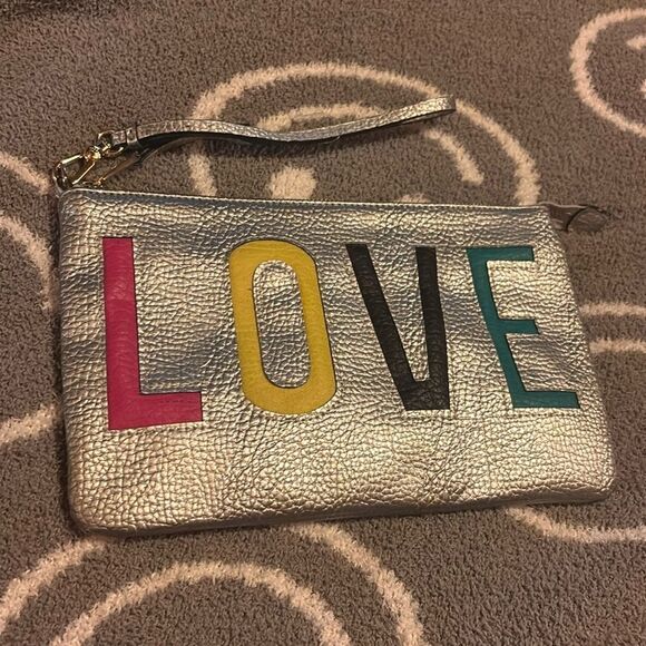 Juicy Couture LOVE Pebbled Leather Clutch Wristlet - Picture 2 of 16